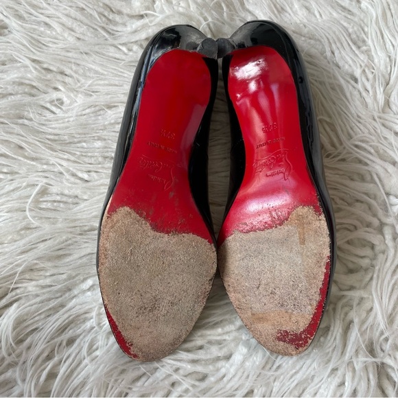 Christian Louboutin Simple Pump Round Toe Patent Calf Leather 70 Heels Size 37.5 - Picture 9 of 12